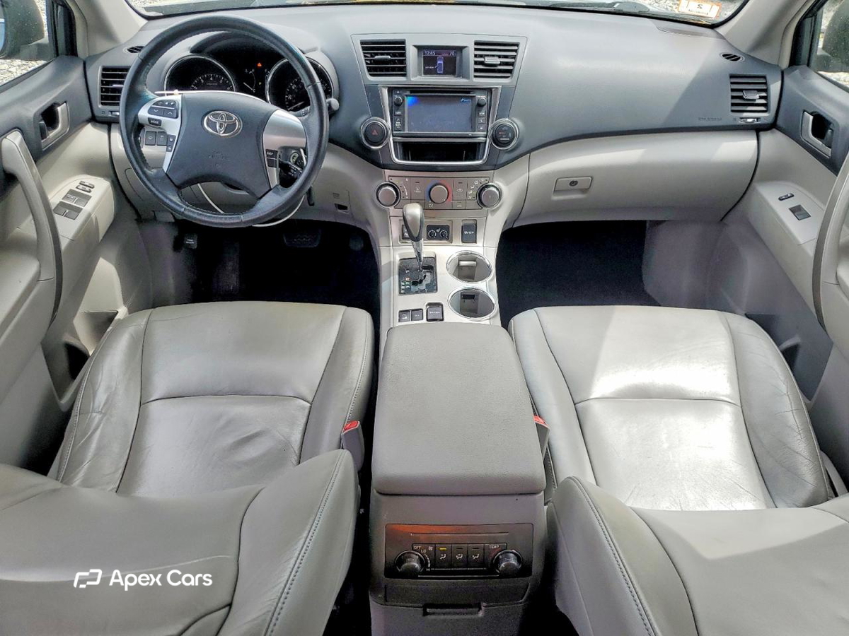 Toyota Highlander 2013