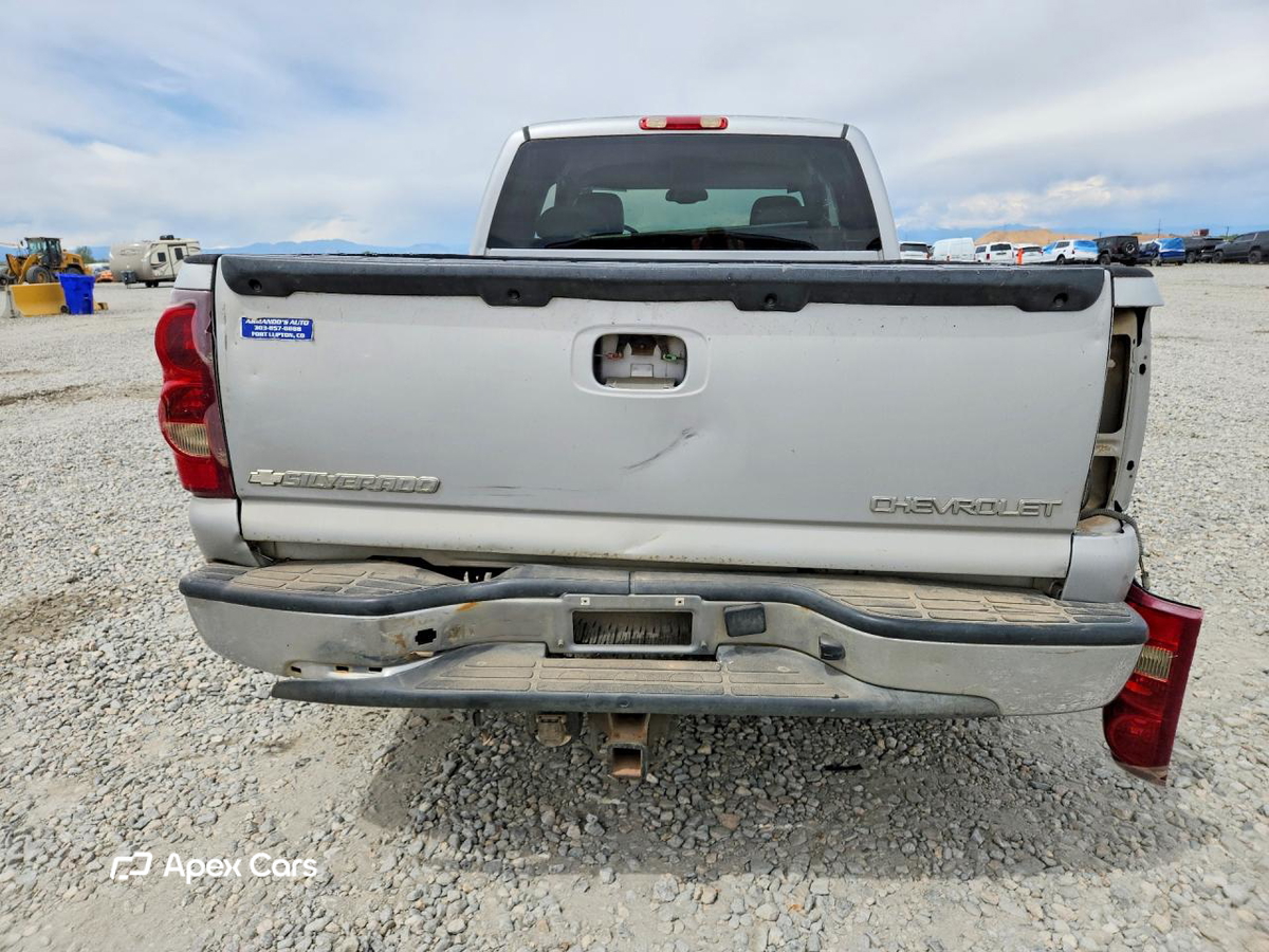 Chevrolet Silverado 2003