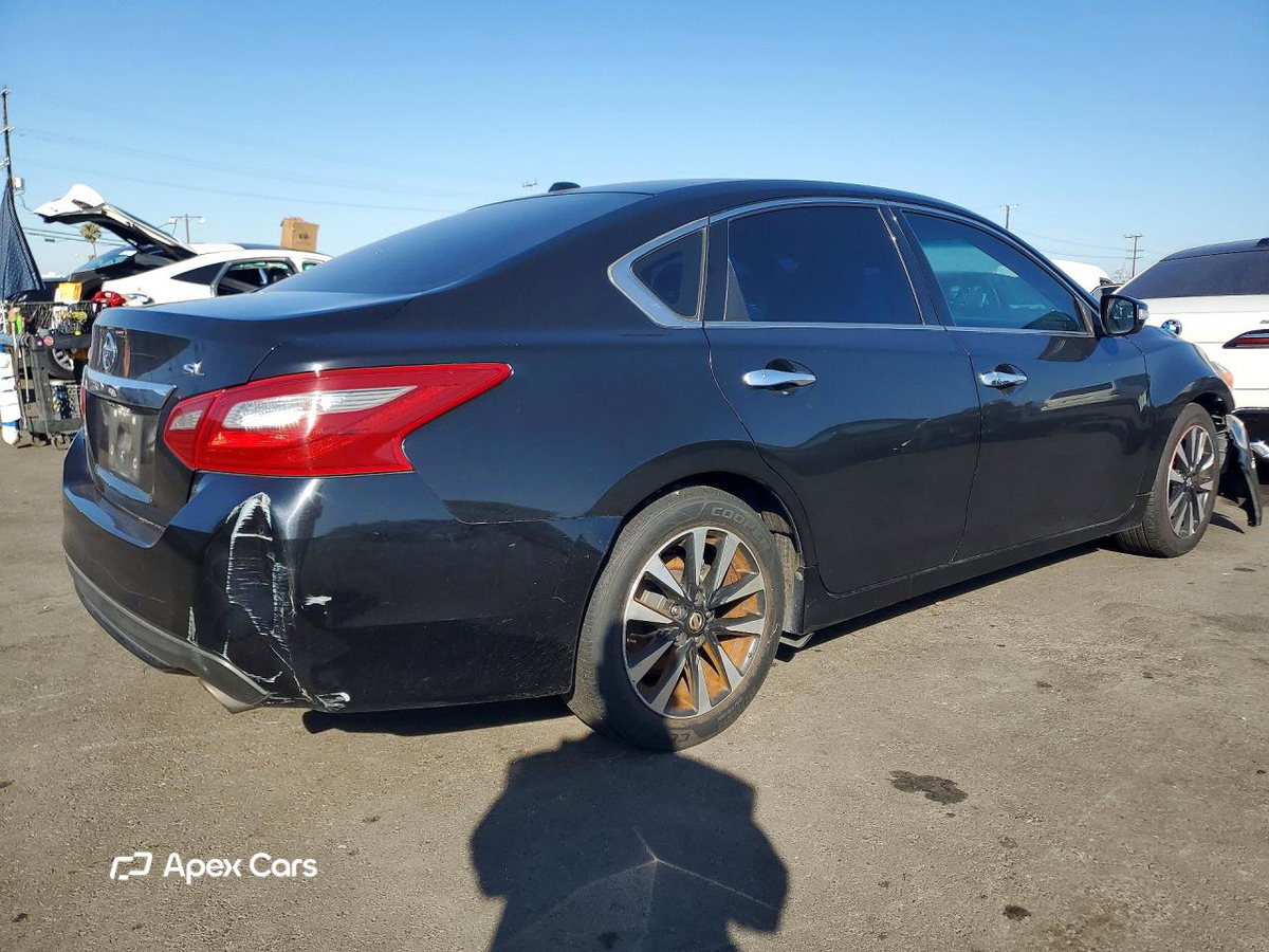 Nissan Altima 2018