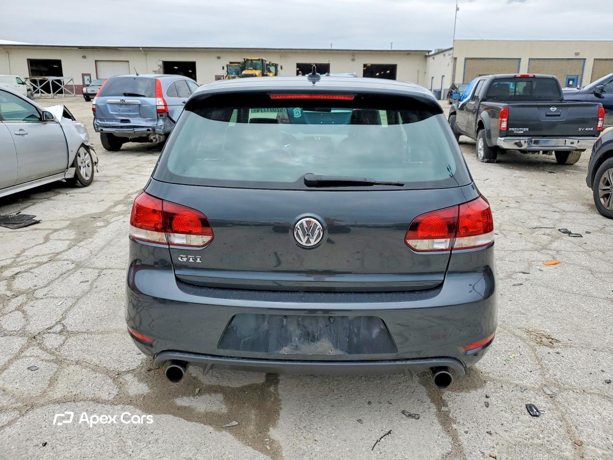 Volkswagen GTI 2011