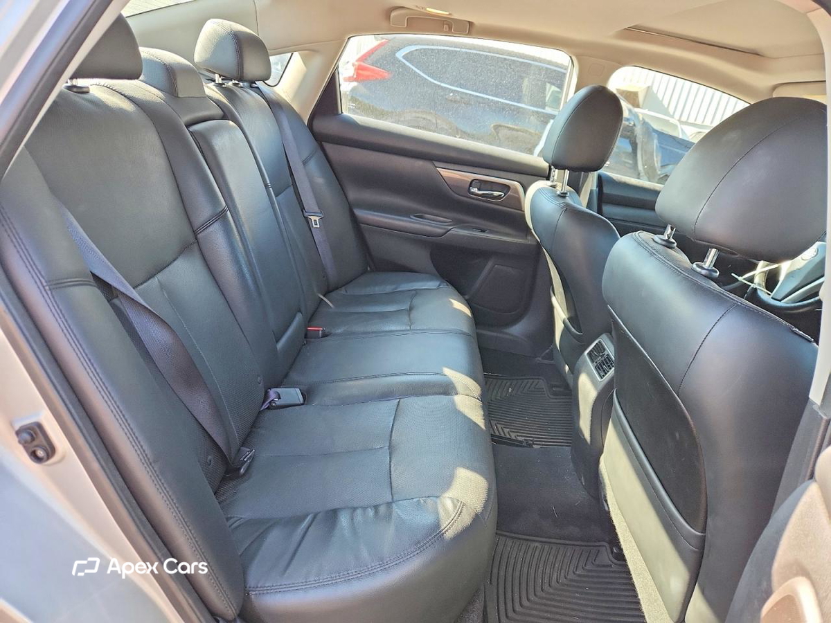 Nissan Altima 2014