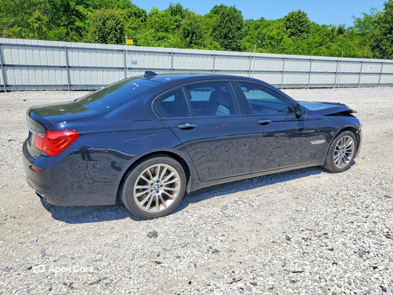 BMW Series 7 2011