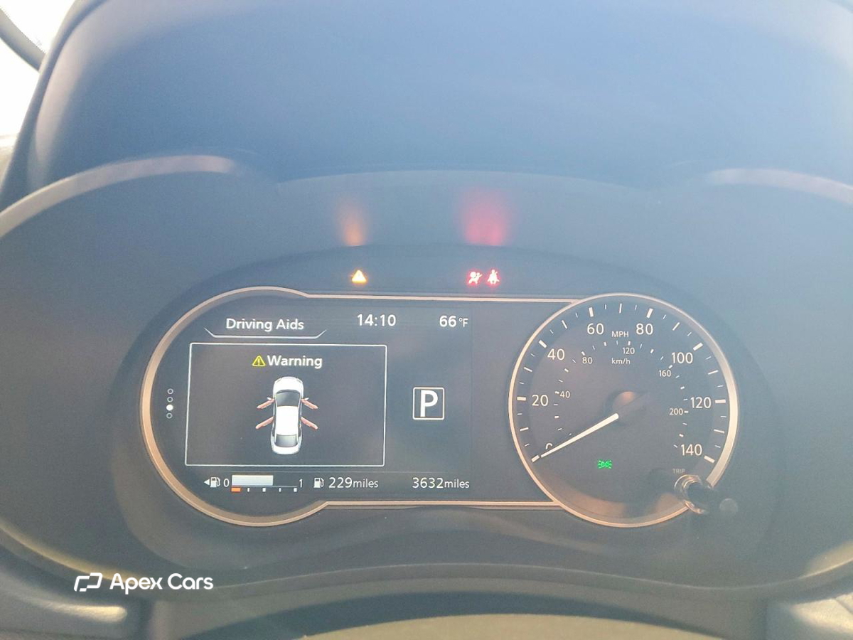 Nissan Versa 2025