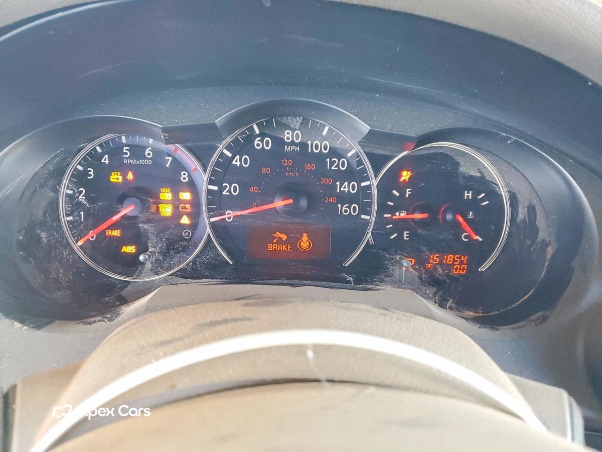 Nissan Altima 2010