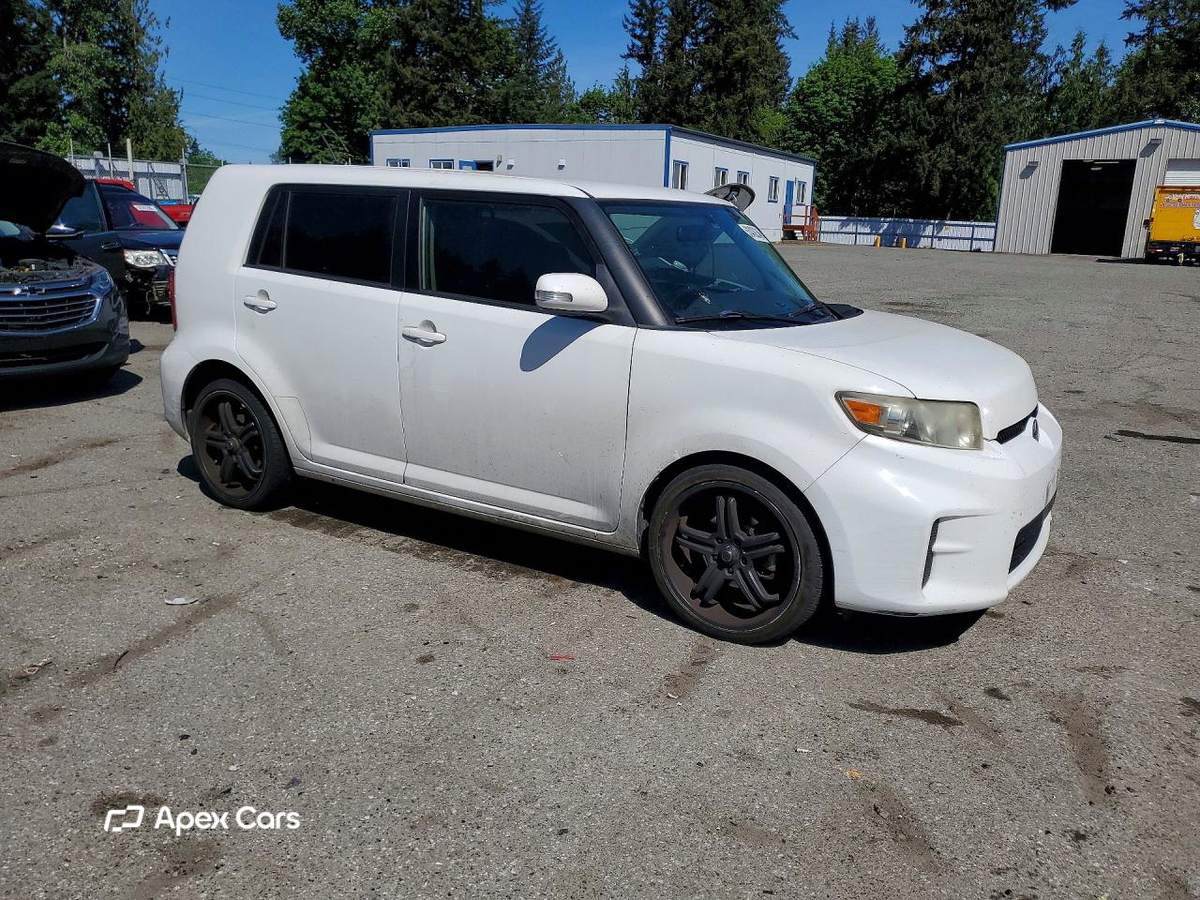 Scion xB 2012