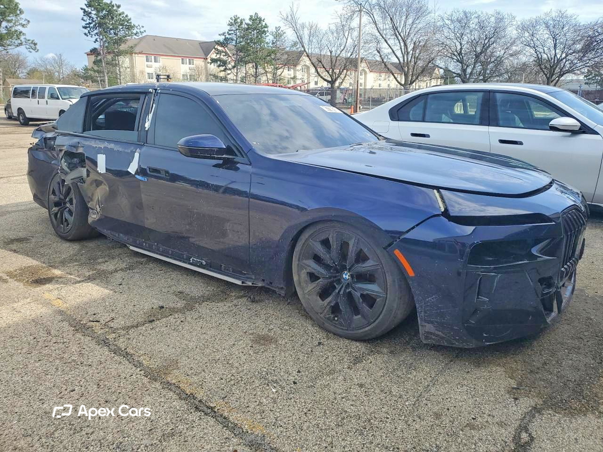 BMW i7 2024