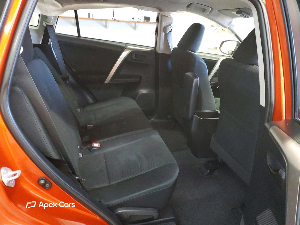 Toyota RAV 4 2015