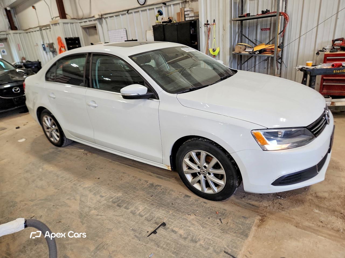 Volkswagen Jetta 2014