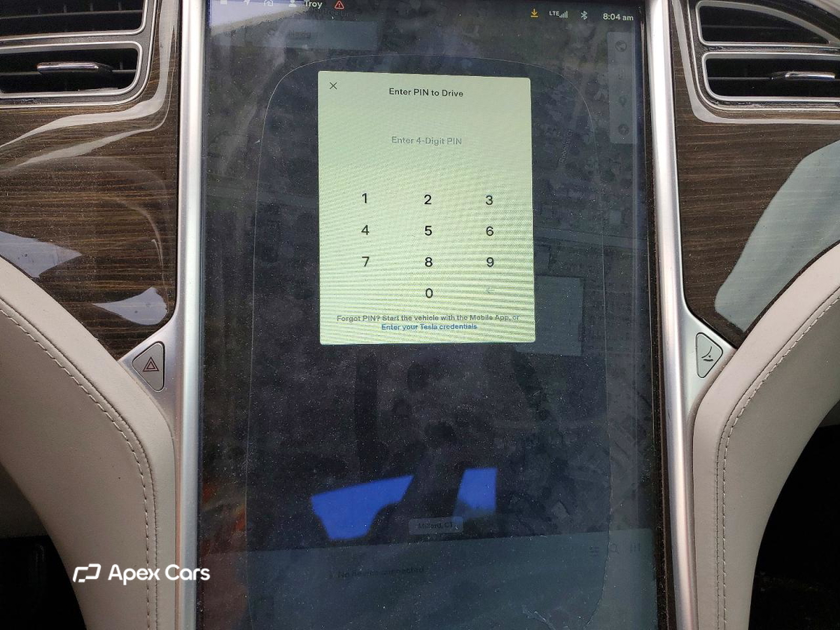 Tesla Model S 2014