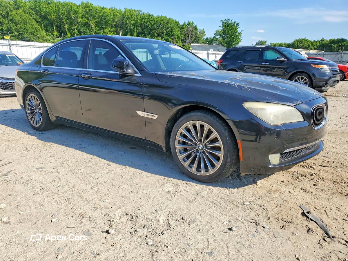 BMW Series 7 2011