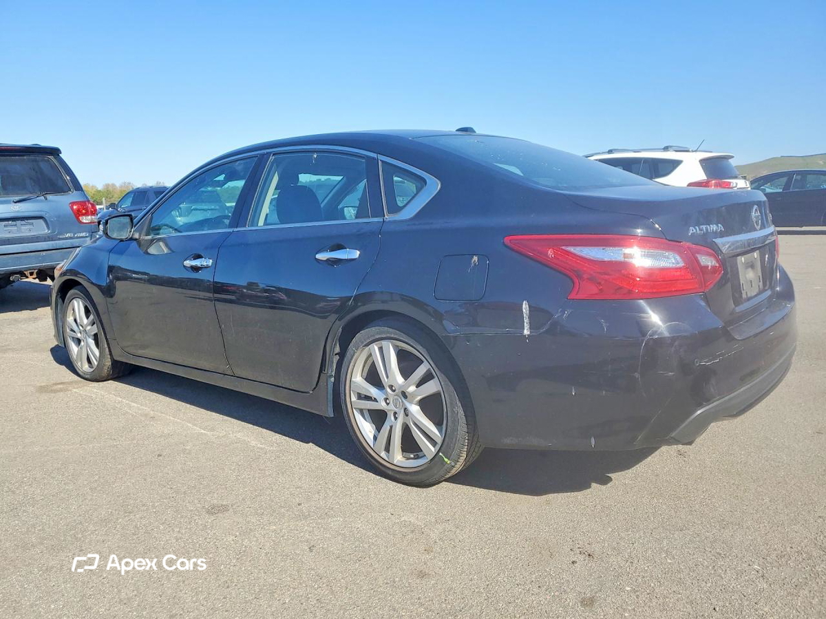 Nissan Altima 2017