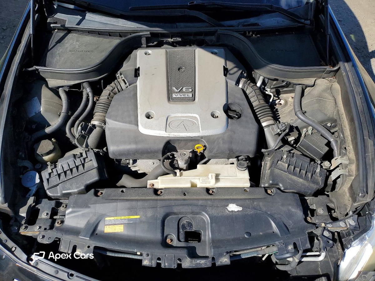 Infiniti G 2010