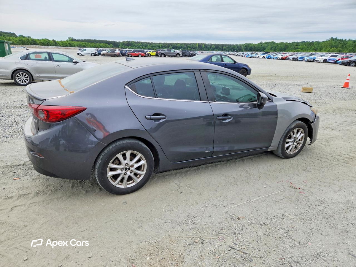 Mazda 3 2015