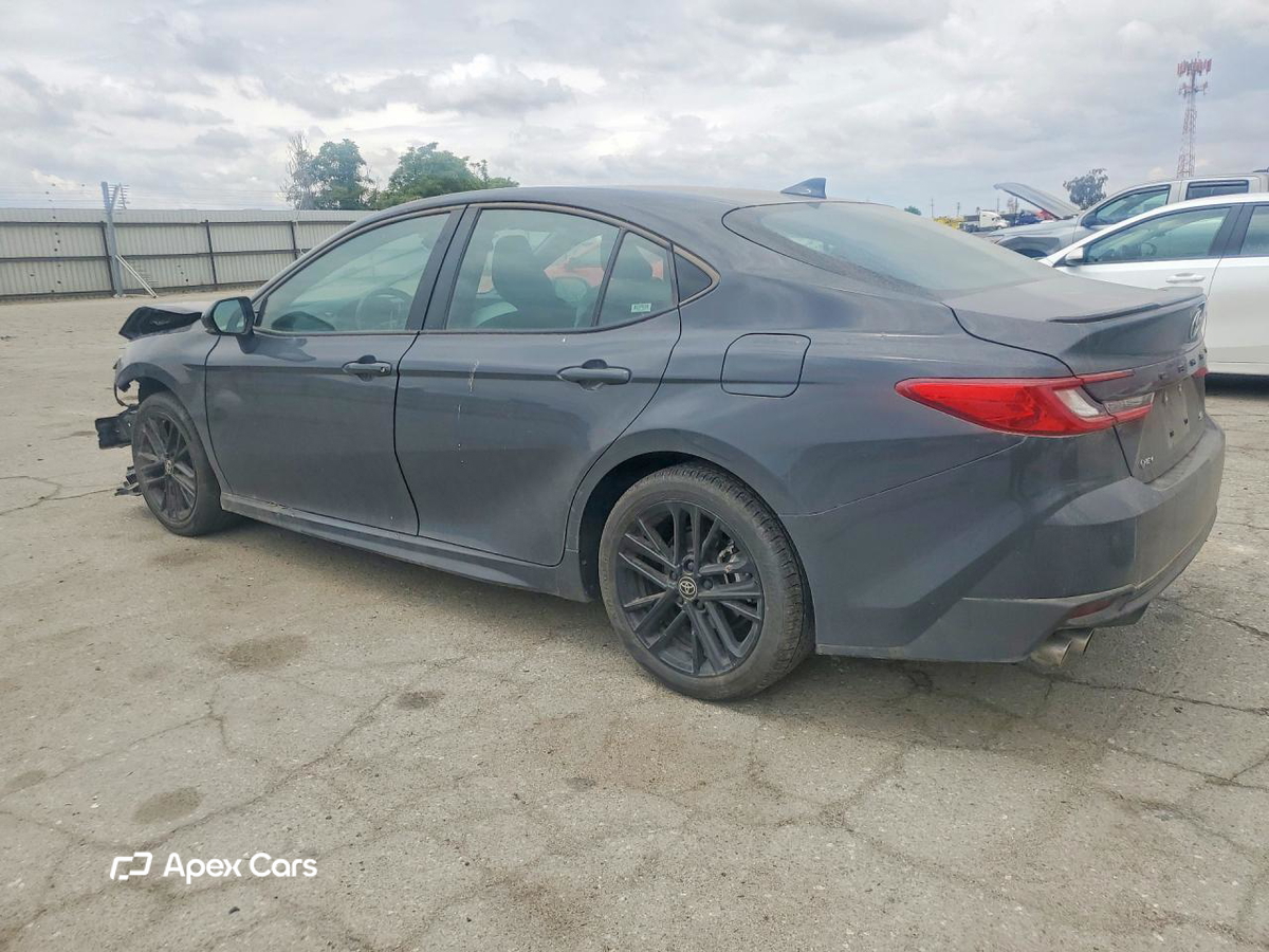 Toyota Camry 2025