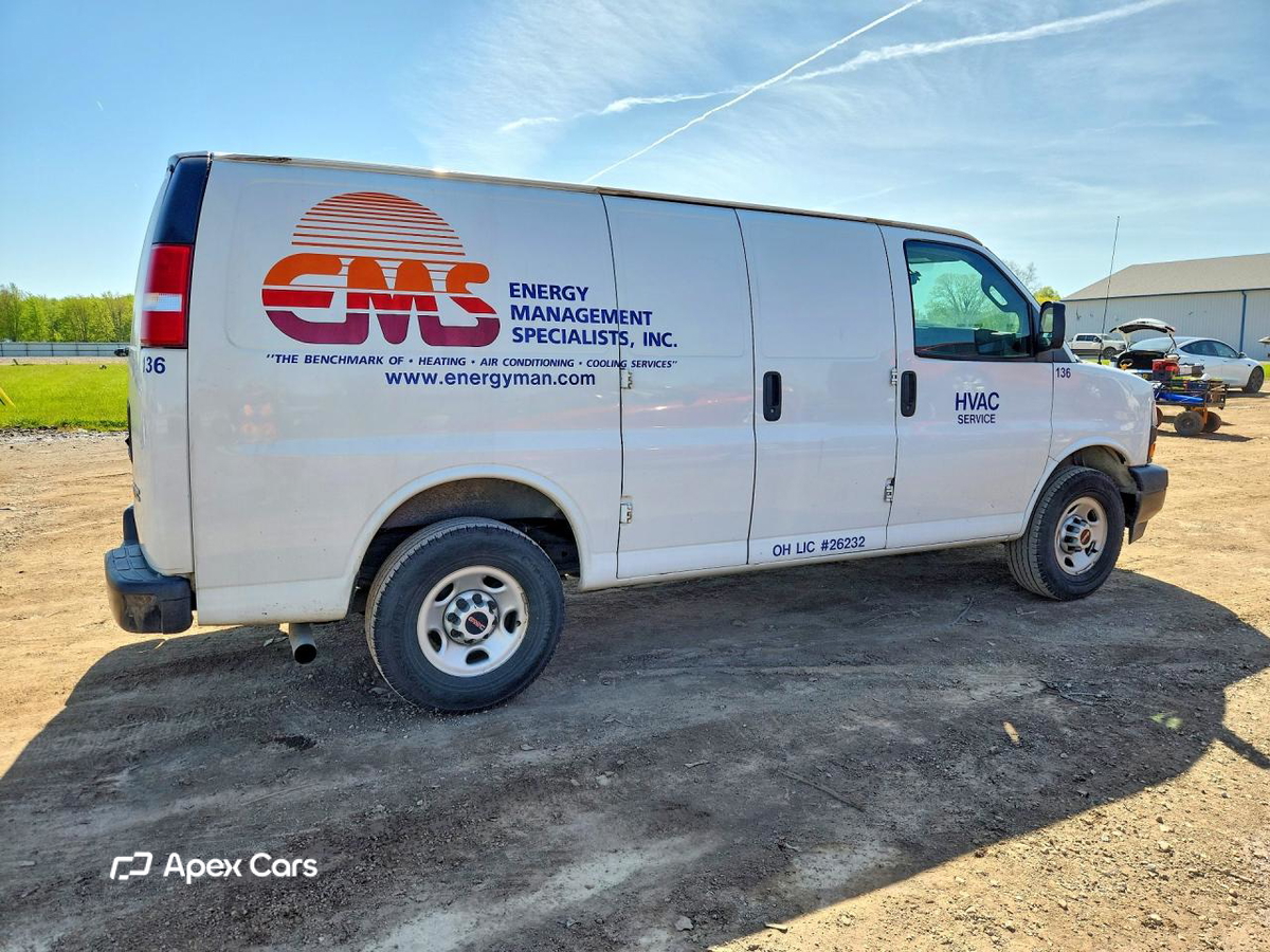 GMC Savana 2020