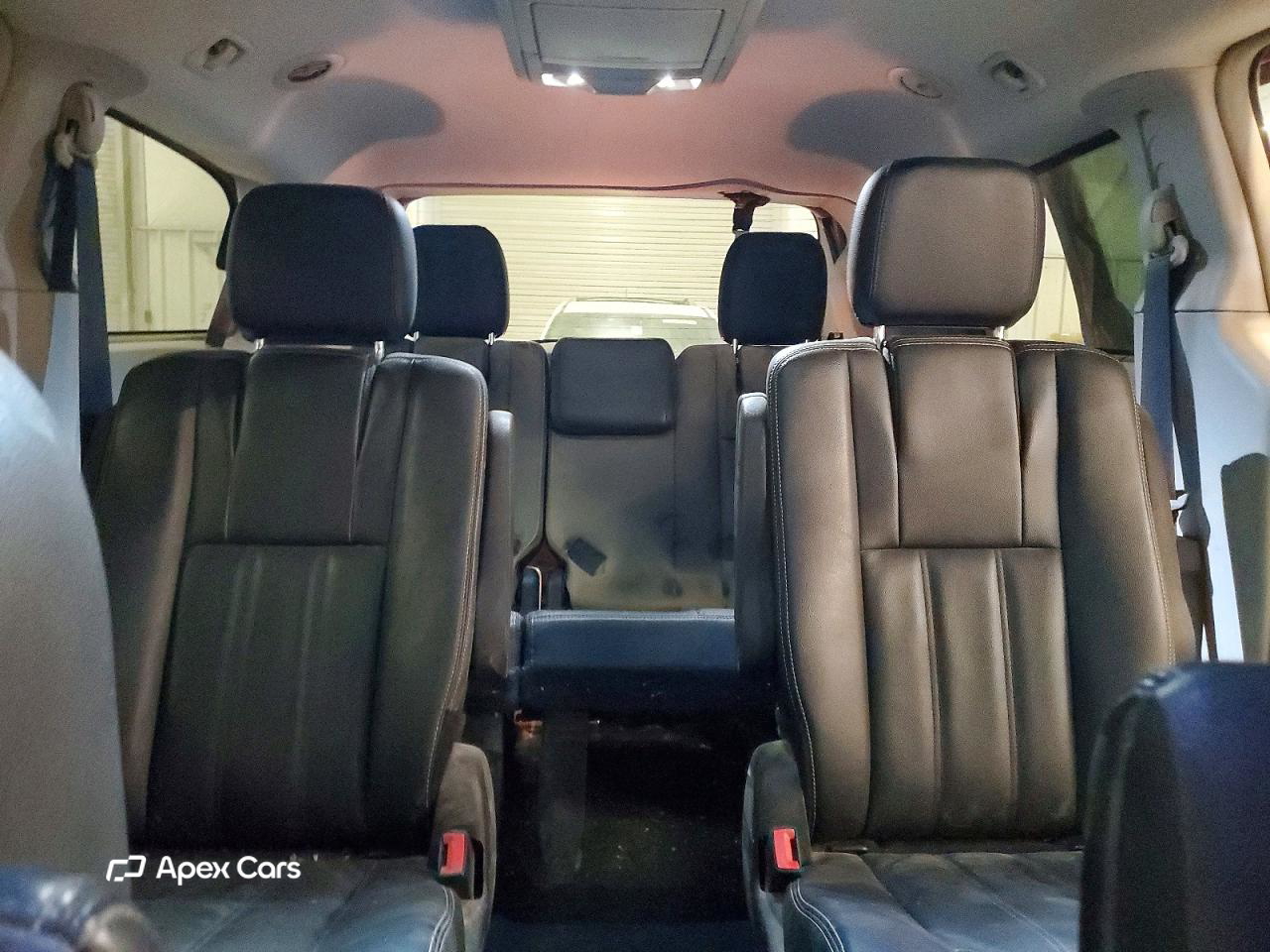 Chrysler Voyager 2016