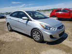 Hyundai Accent 2015