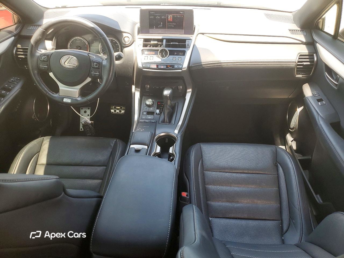 Lexus NX 2020