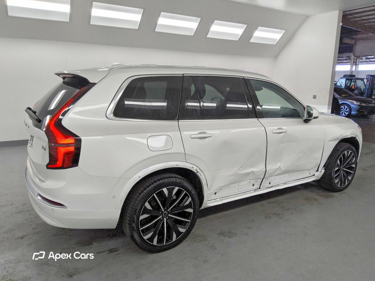 Volvo XC90 2025
