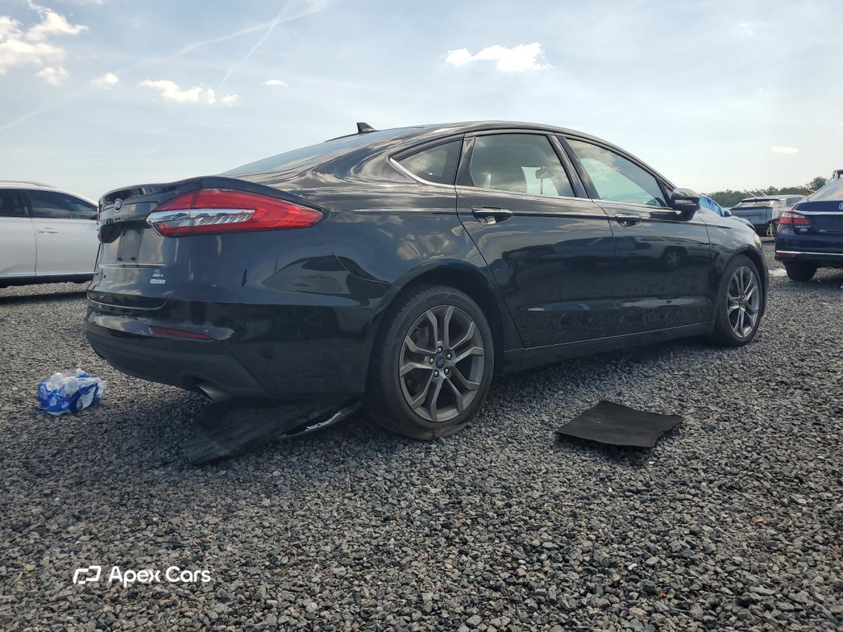 Ford Fusion 2020