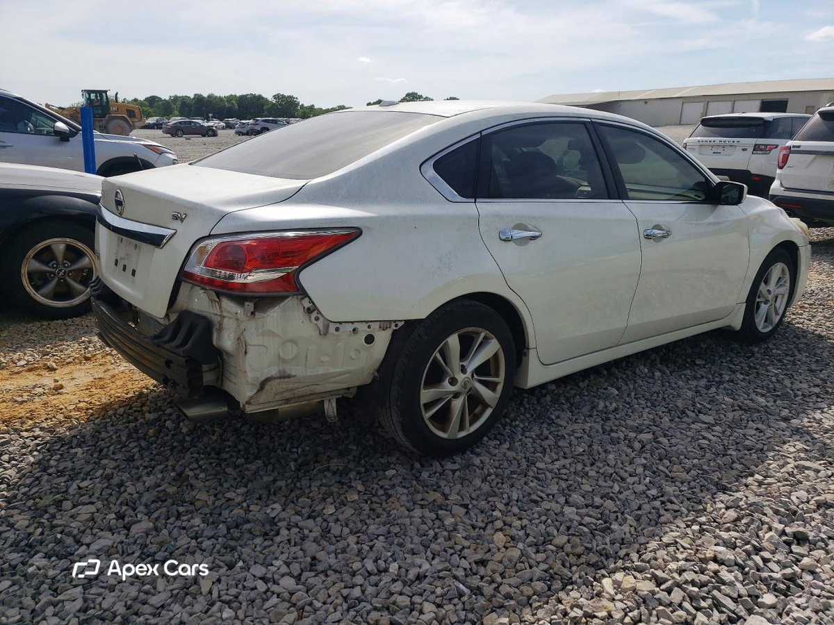Nissan Altima 2015