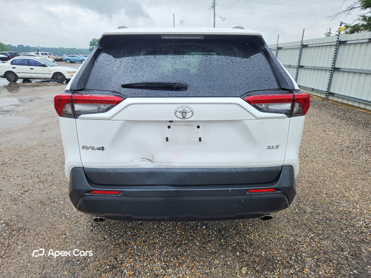 Toyota RAV 4 2025