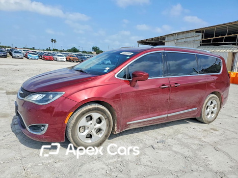 Chrysler Pacifica 2017 - Zdjęcie 1 z 9