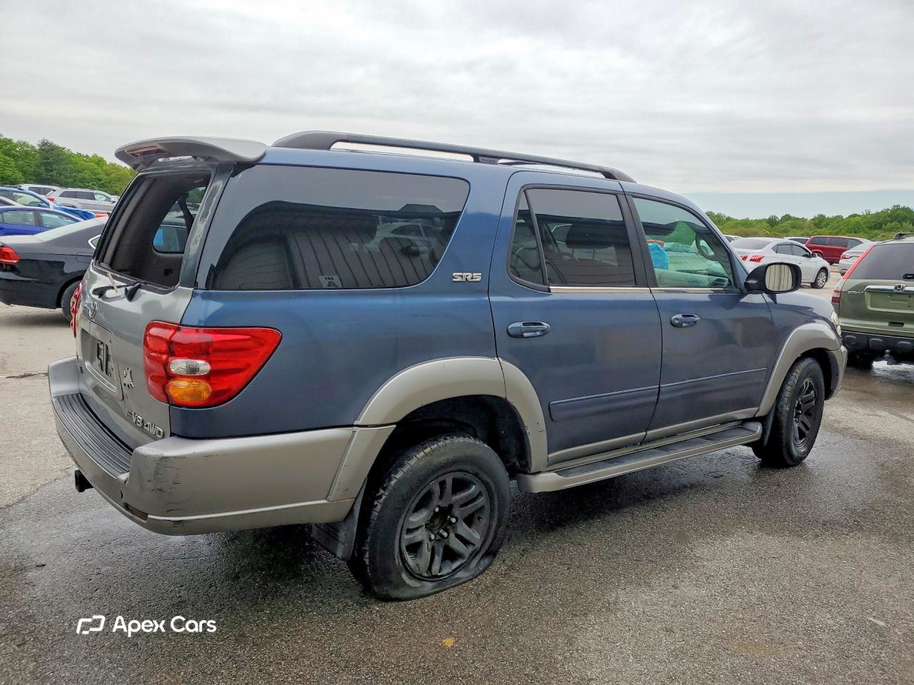 Toyota Sequoia 2004
