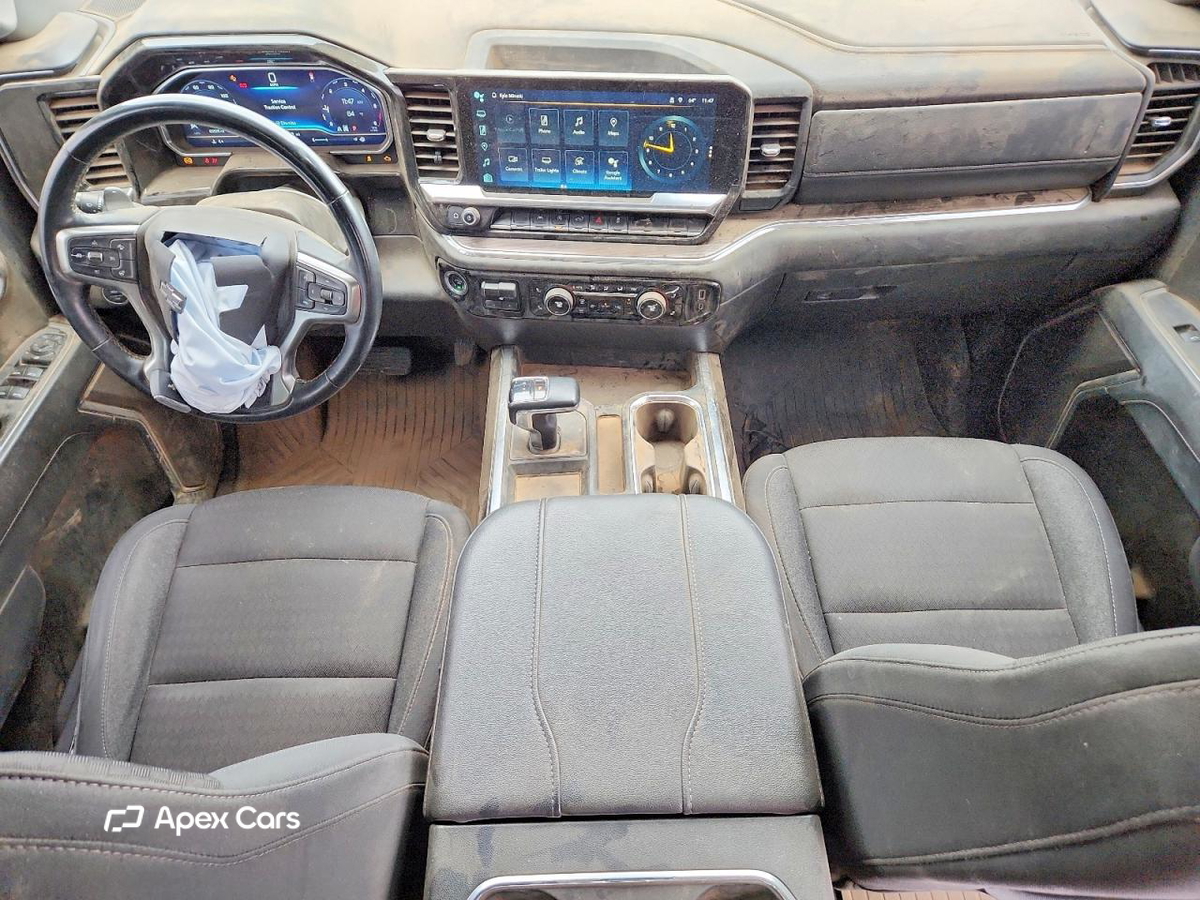 Chevrolet Silverado 2023
