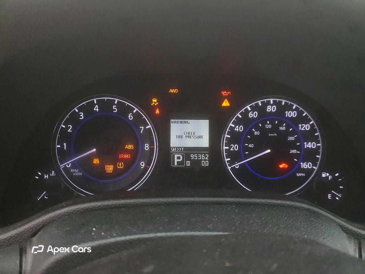 Infiniti G 2013