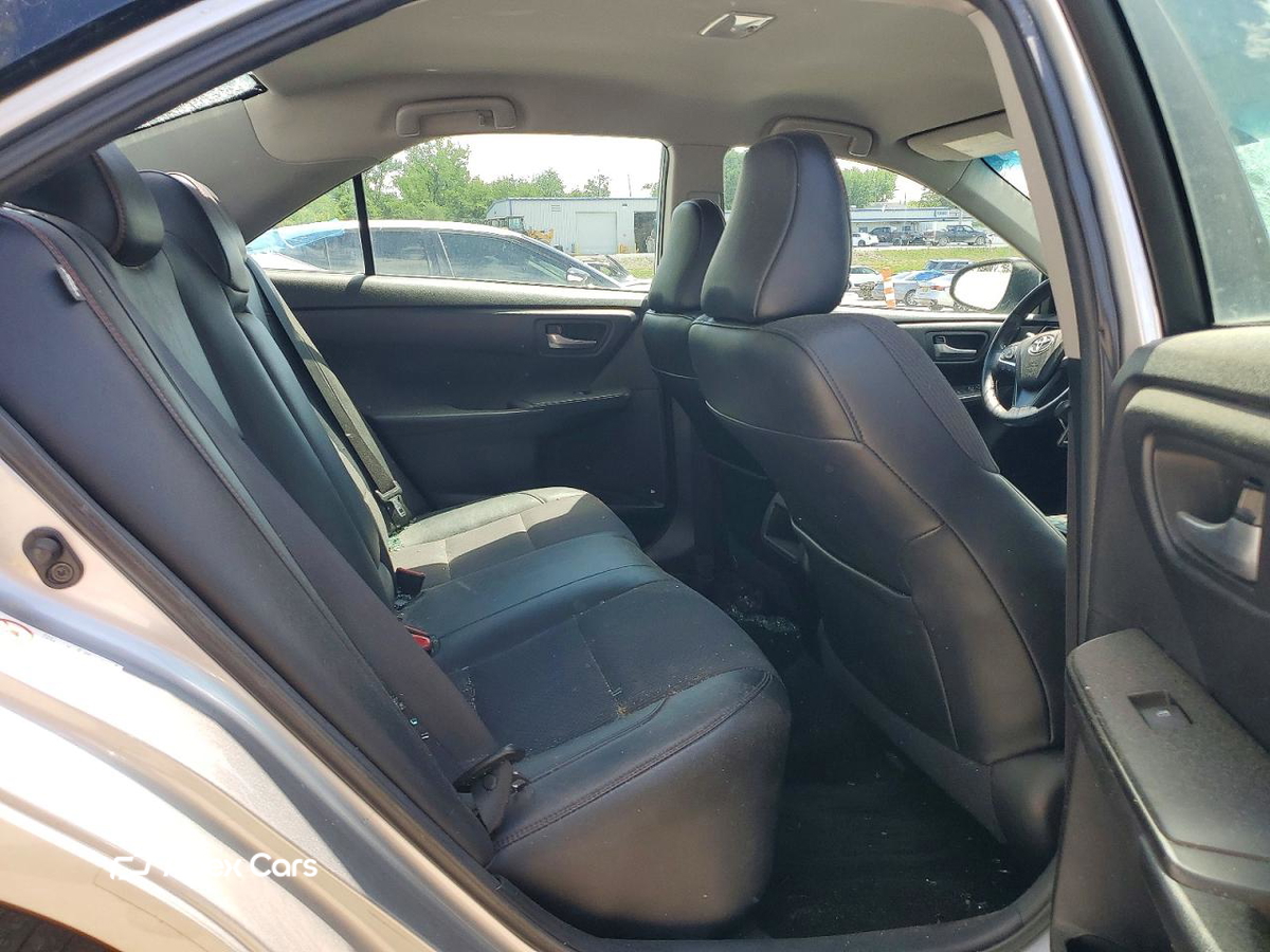 Toyota Camry 2017