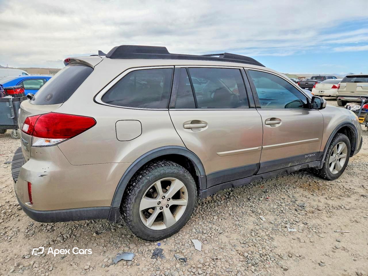Subaru Outback 2014