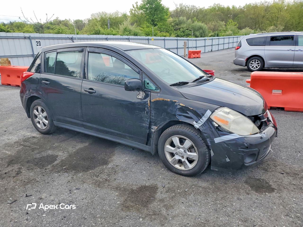 Nissan Versa 2009