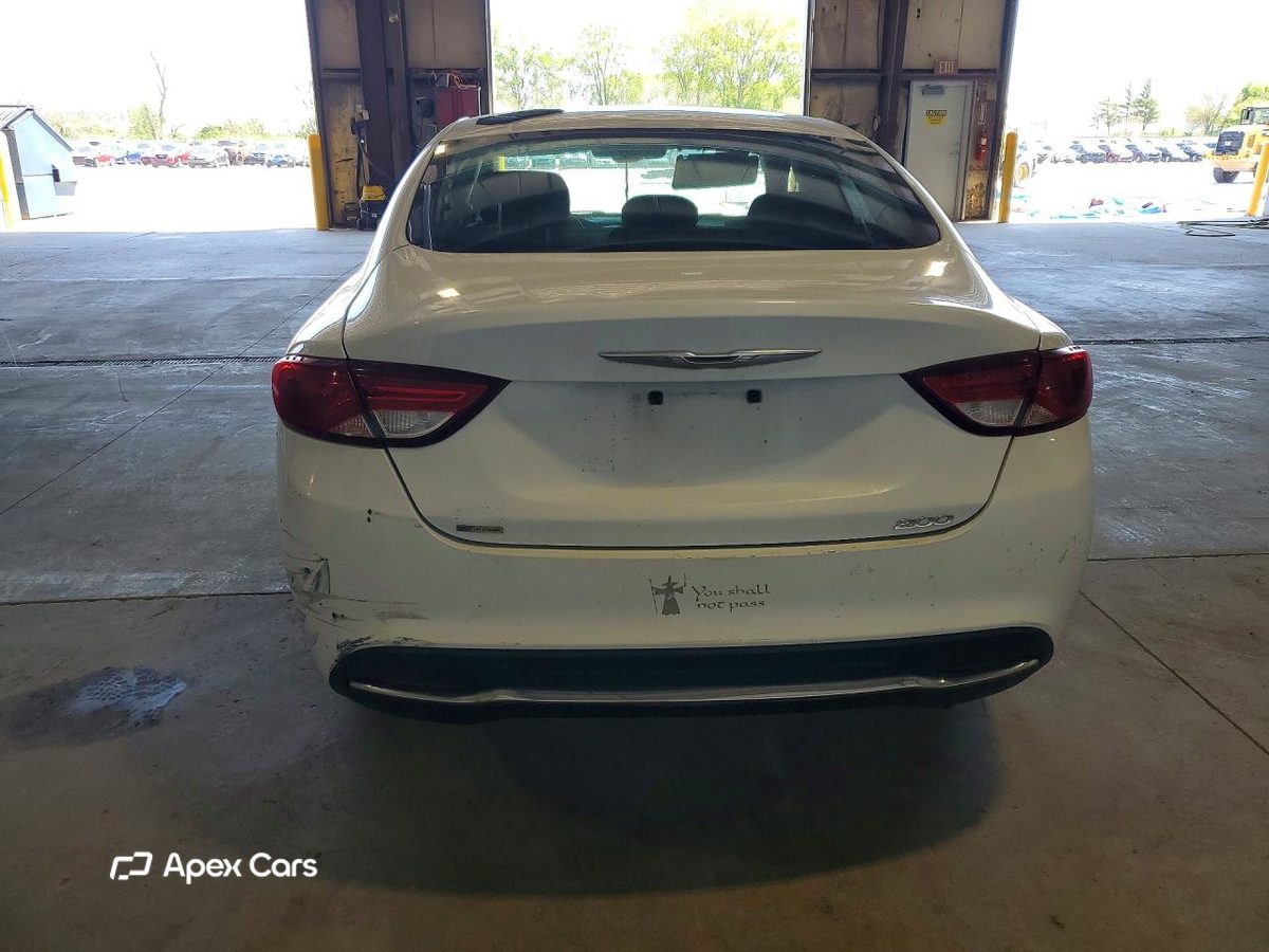 Chrysler 200 2015