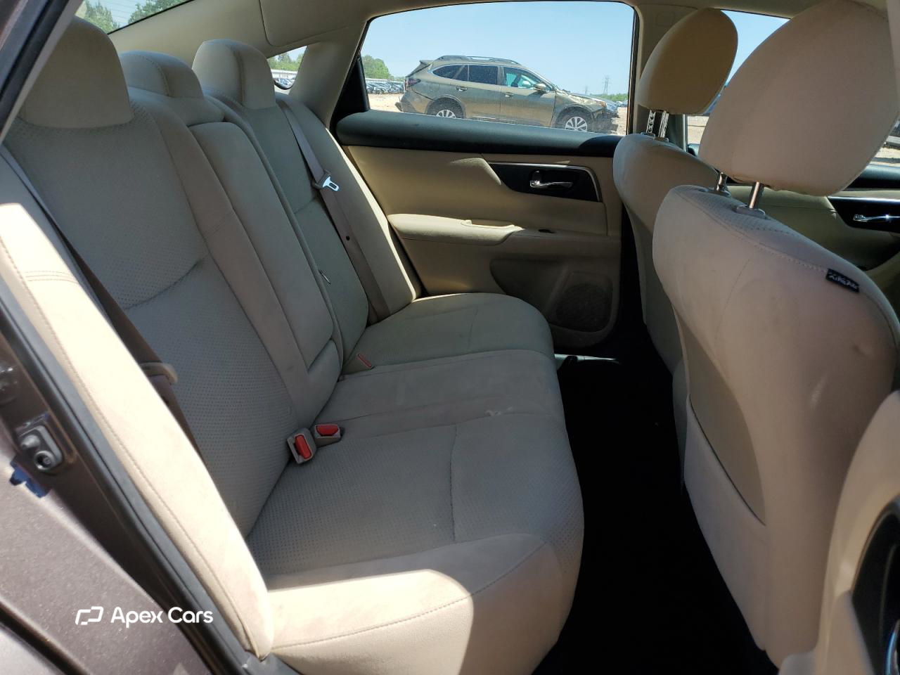 Nissan Altima 2015