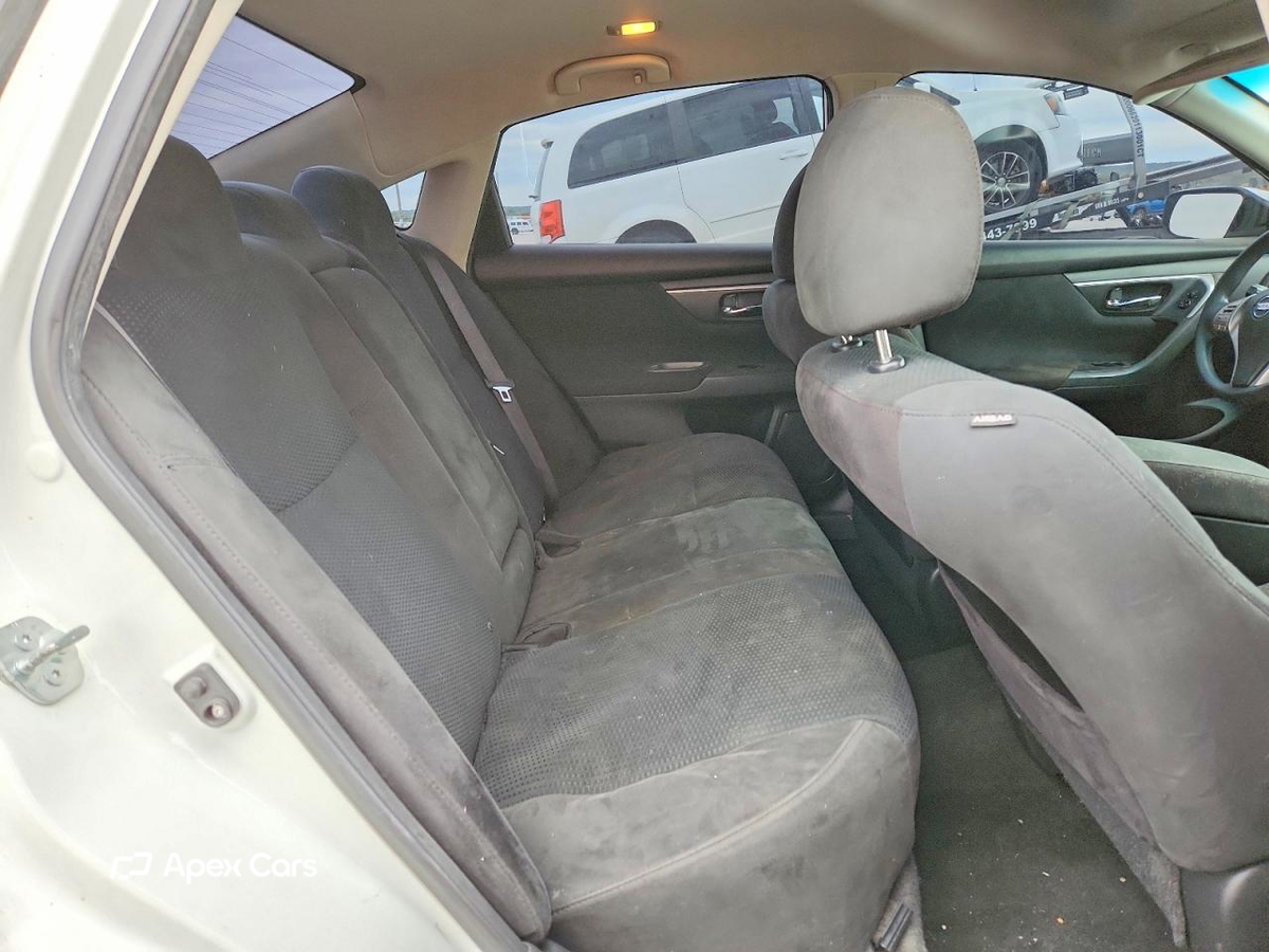 Nissan Altima 2015