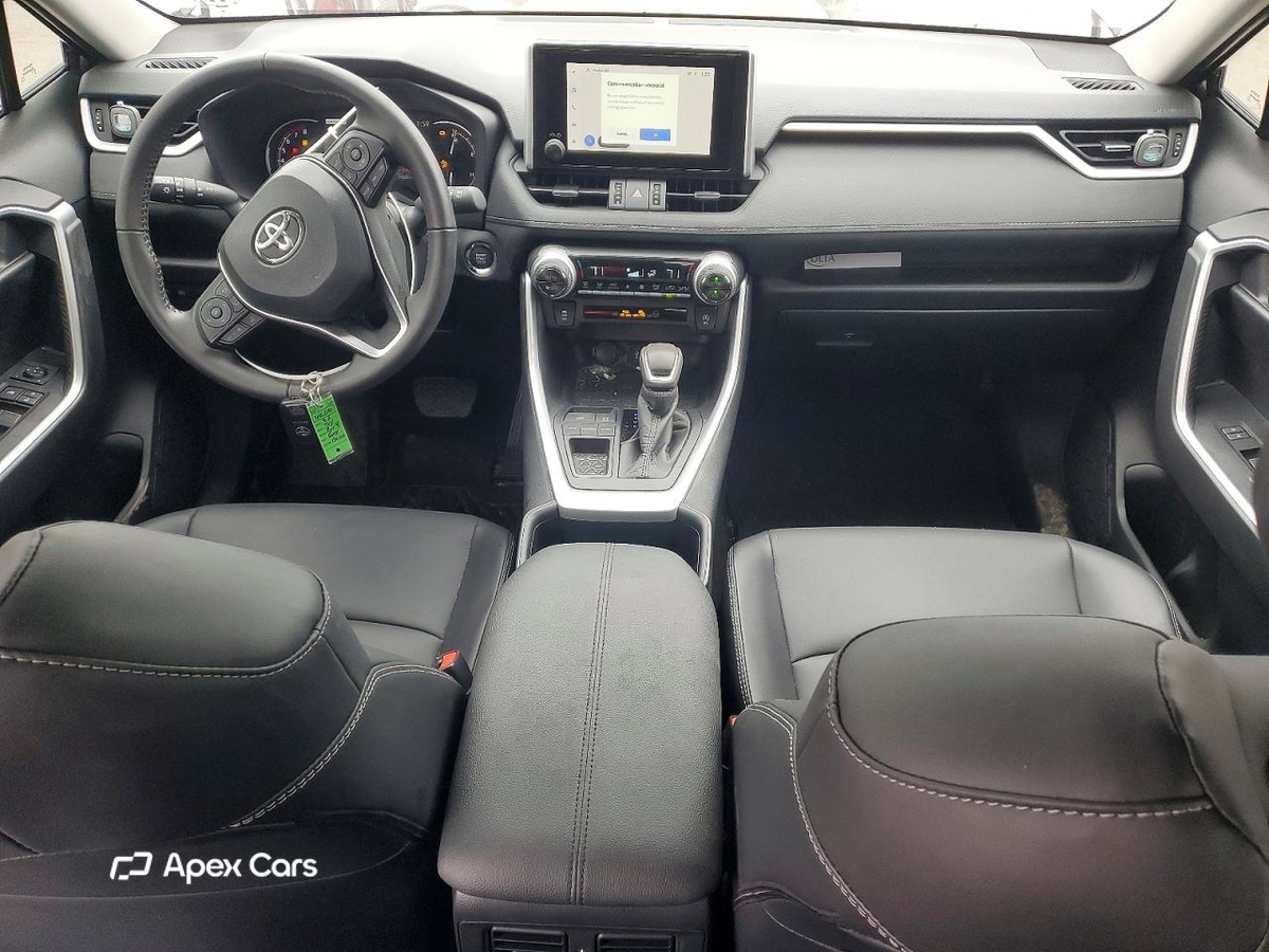 Toyota RAV 4 2025