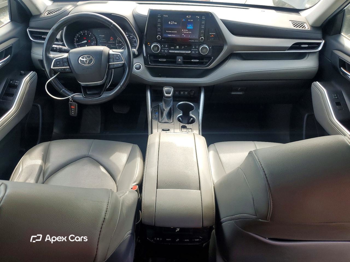Toyota Highlander 2021