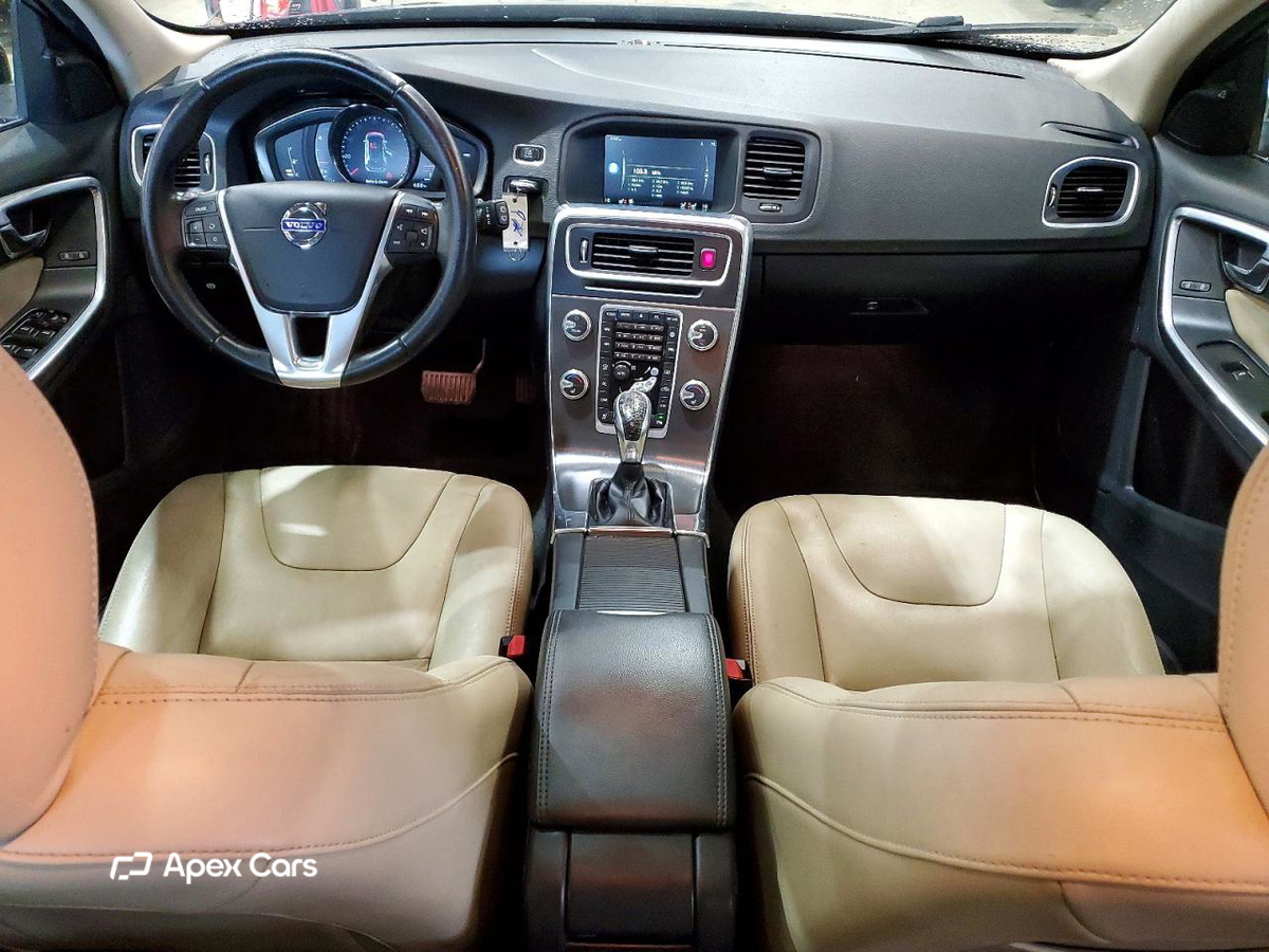 Volvo V60 2016