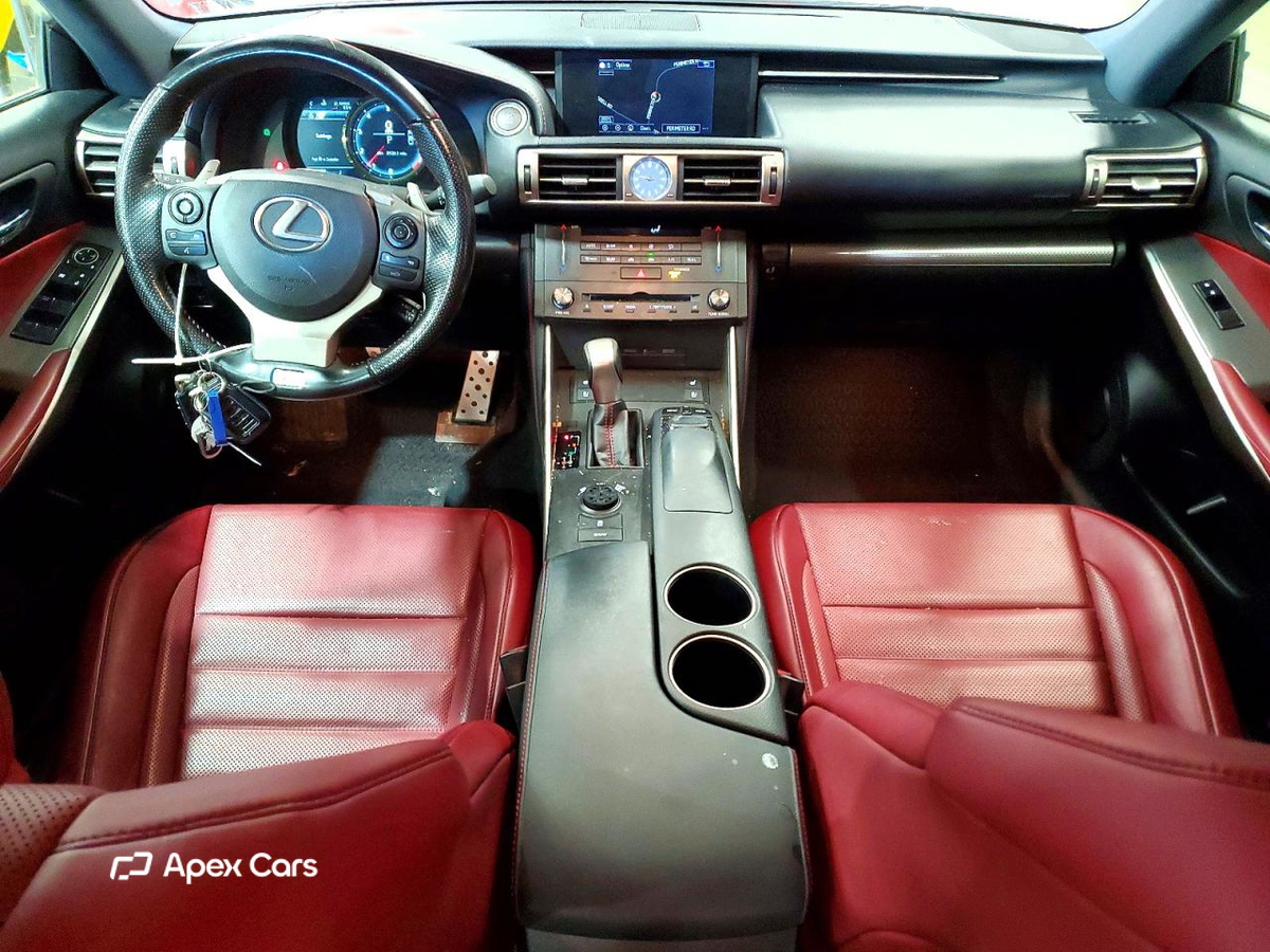 Lexus IS 2016