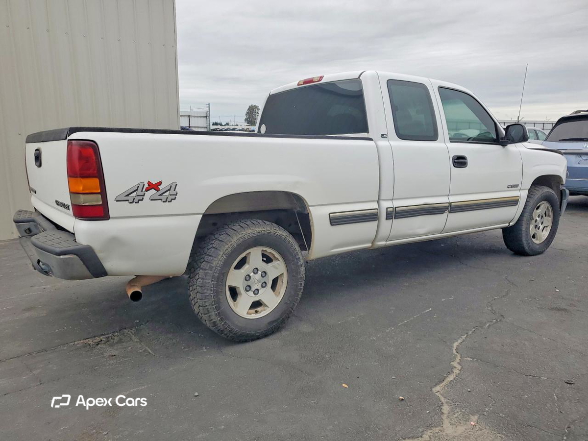 Chevrolet Silverado 2002