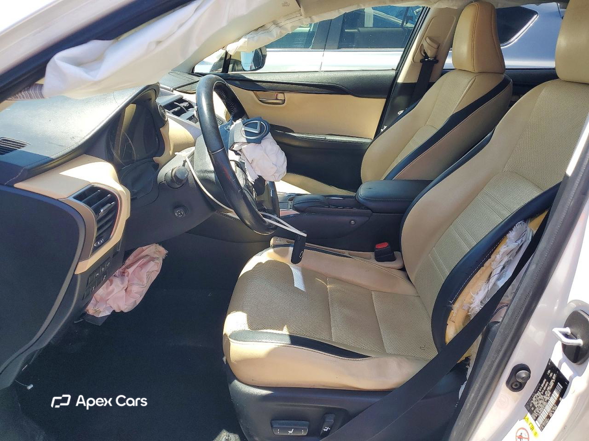 Lexus NX 2015