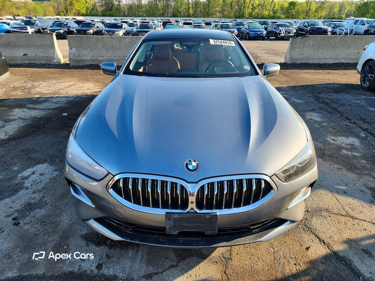 BMW Series 8 2020