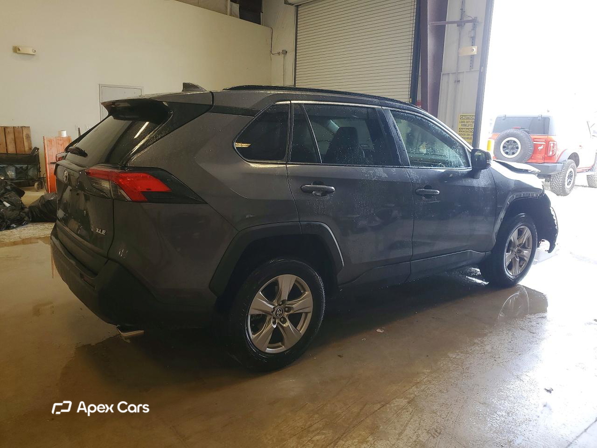 Toyota RAV 4 2025