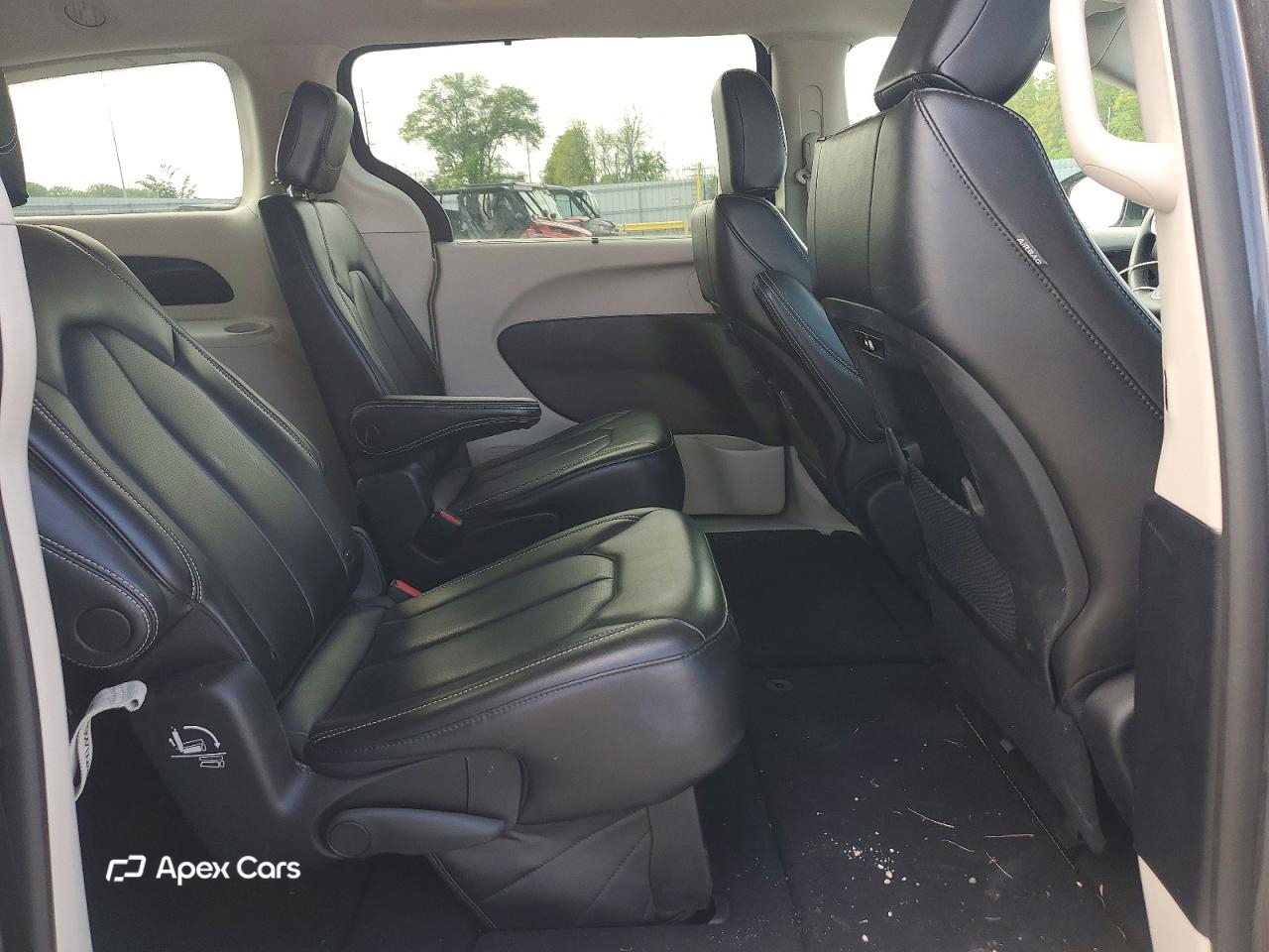 Chrysler Pacifica 2023