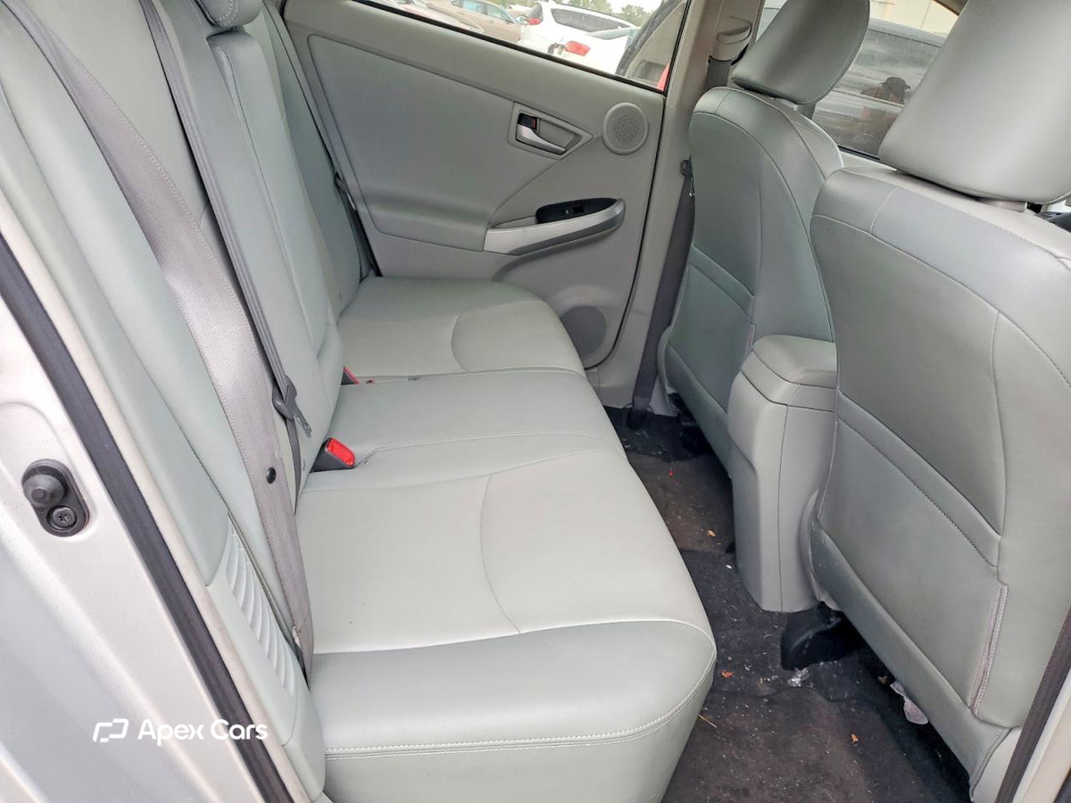 Toyota Prius 2012