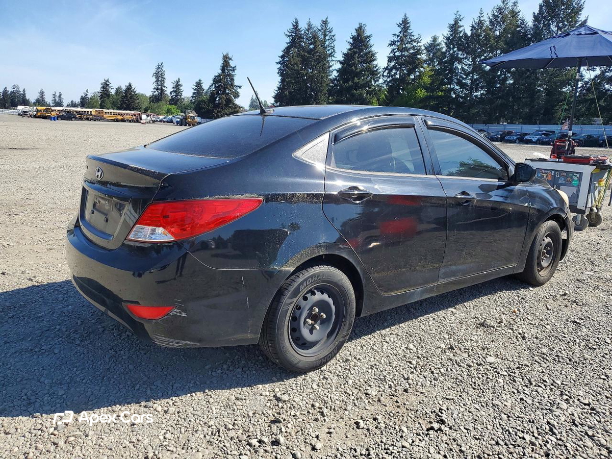 Hyundai Accent 2013