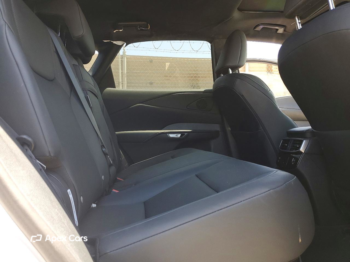 Lexus RX 2024