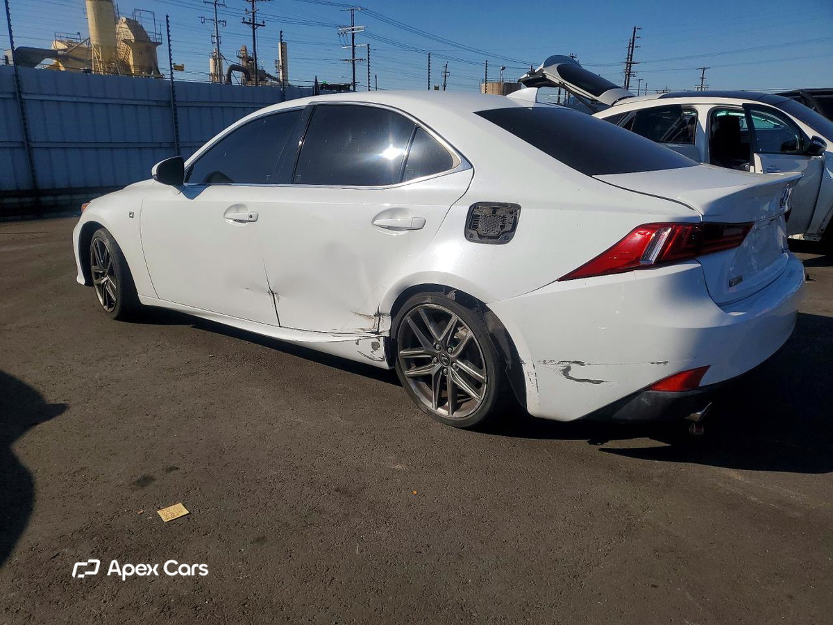 Lexus IS 2016