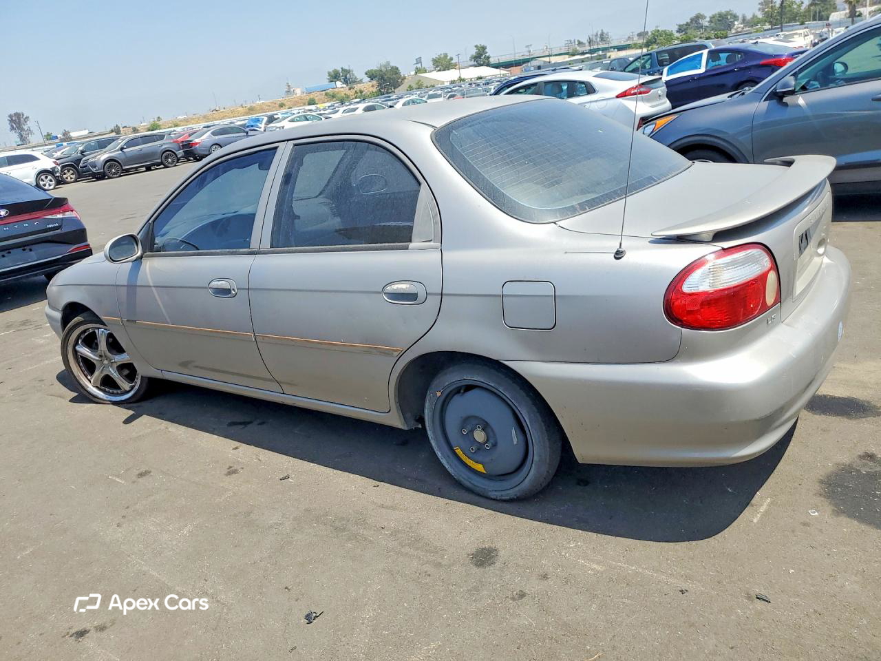 Kia Sephia 2000